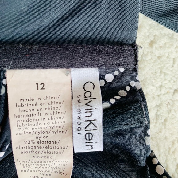 Calvin Klein 2 piece swimsuit - Picture 4 of 4